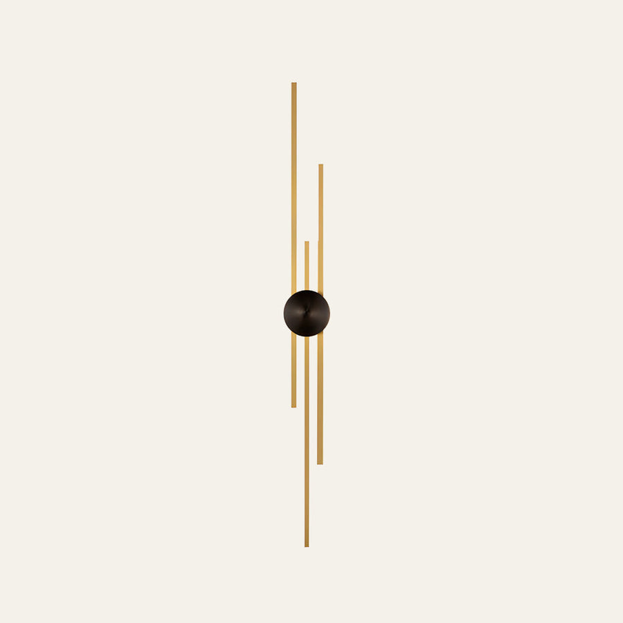 Full view of the wall lamp showing its overall dimensions