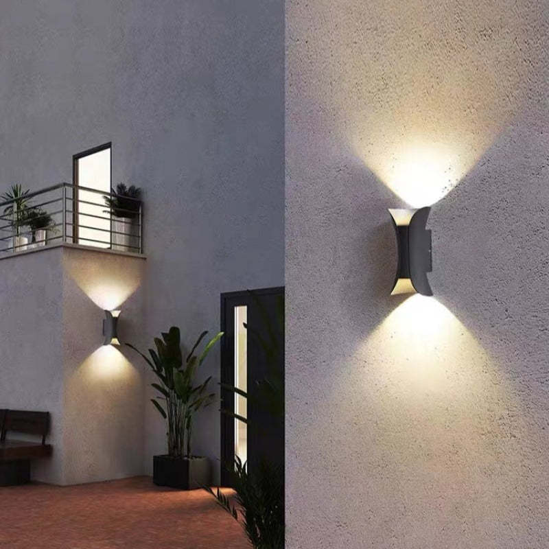 Side view of the curved LED wall light design