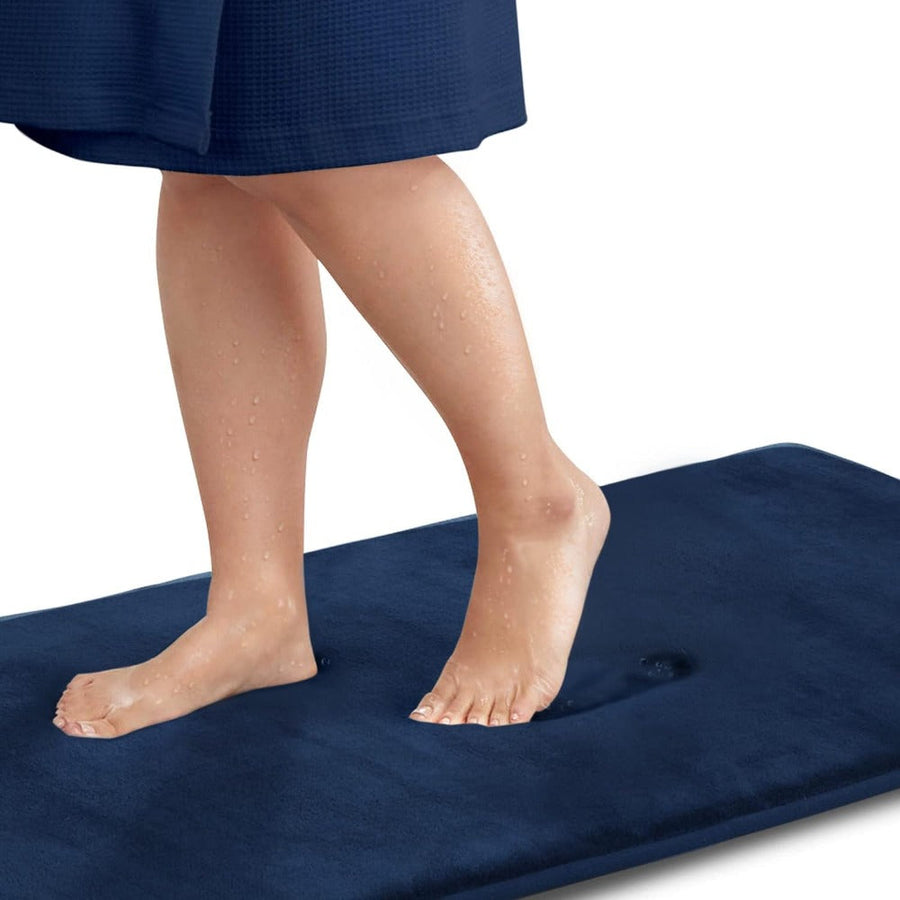 Close-up of the mat's non-slip underside