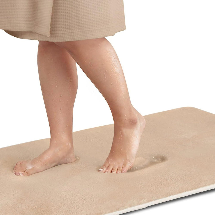 Side view of the thick memory foam bath mat