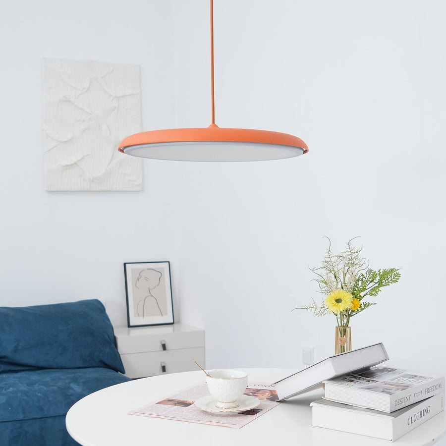 Pendant light with remote dimmer control