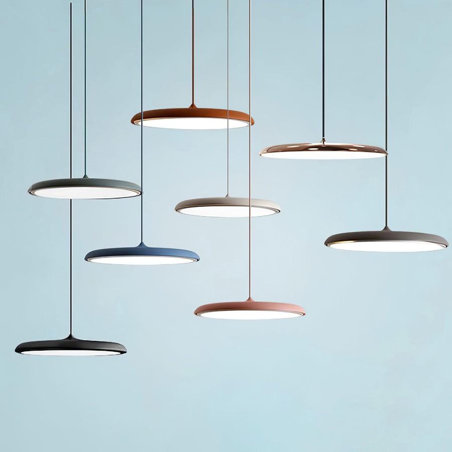 Full view of the pendant light fixture