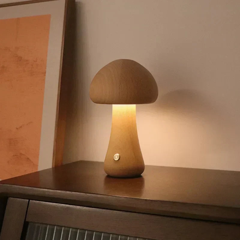Close-up of the wood grain on the lamp base