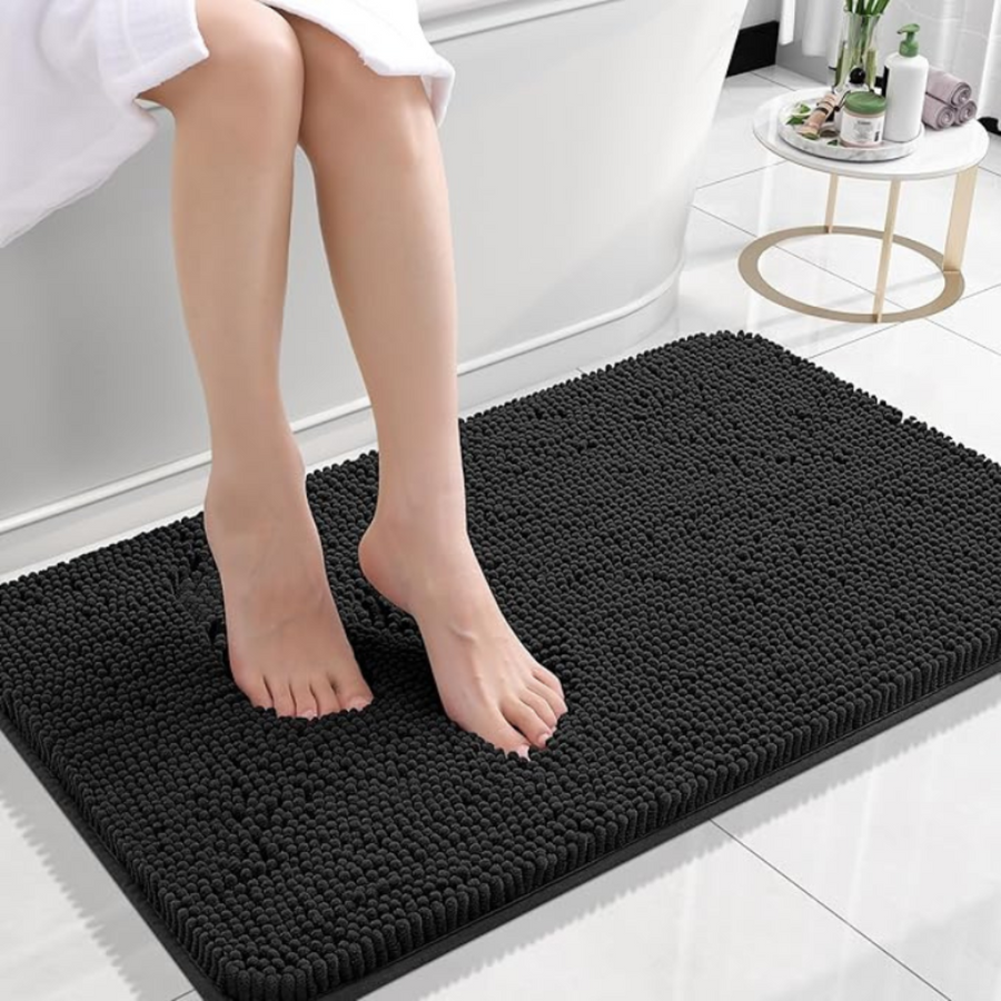 Top-down view of the bath mat's rectangular shape