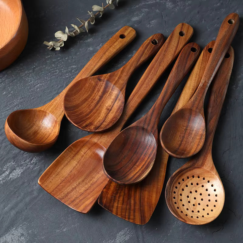 Full 7-piece wooden utensil set laid out