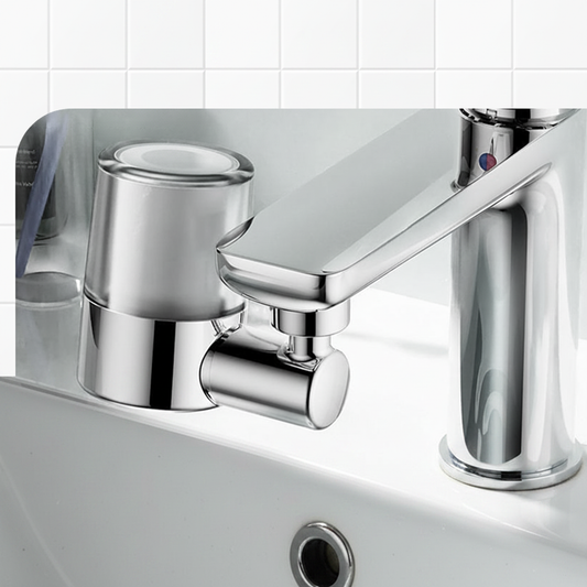 Swivel filter nozzle mounted on a bathroom faucet