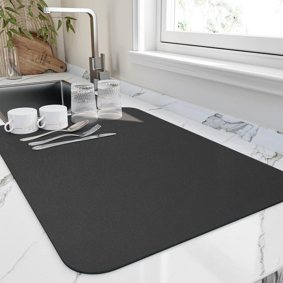 Close-up of the quick-dry kitchen dish mat texture