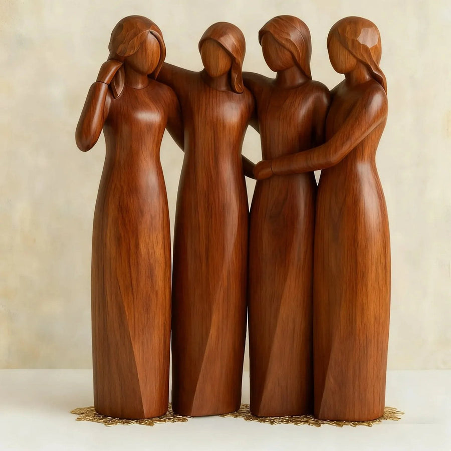 Four-figure sculpture with wood-look texture