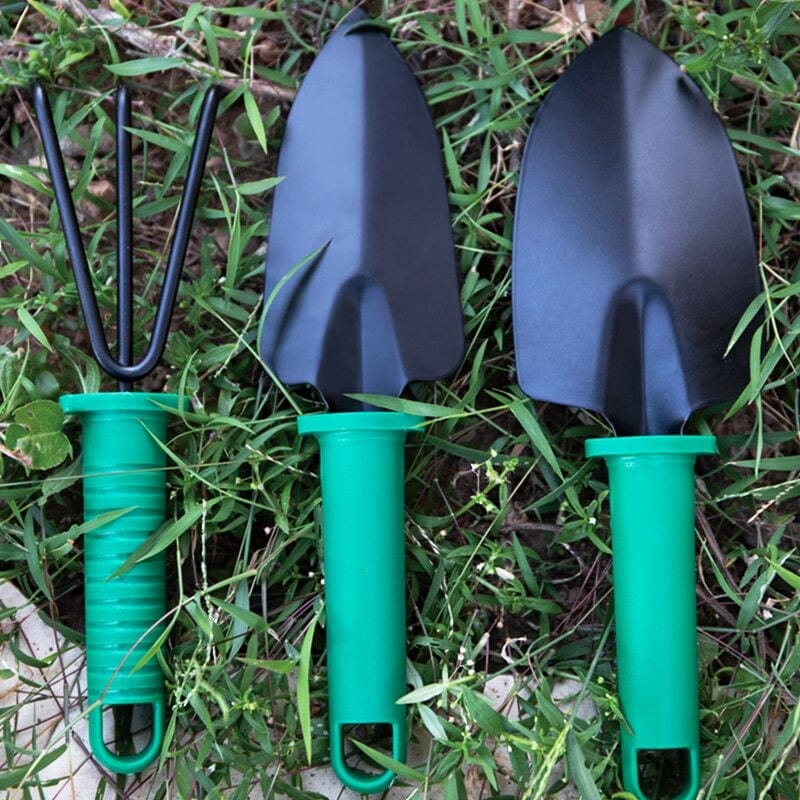 Close-up detail of the garden tool set pieces